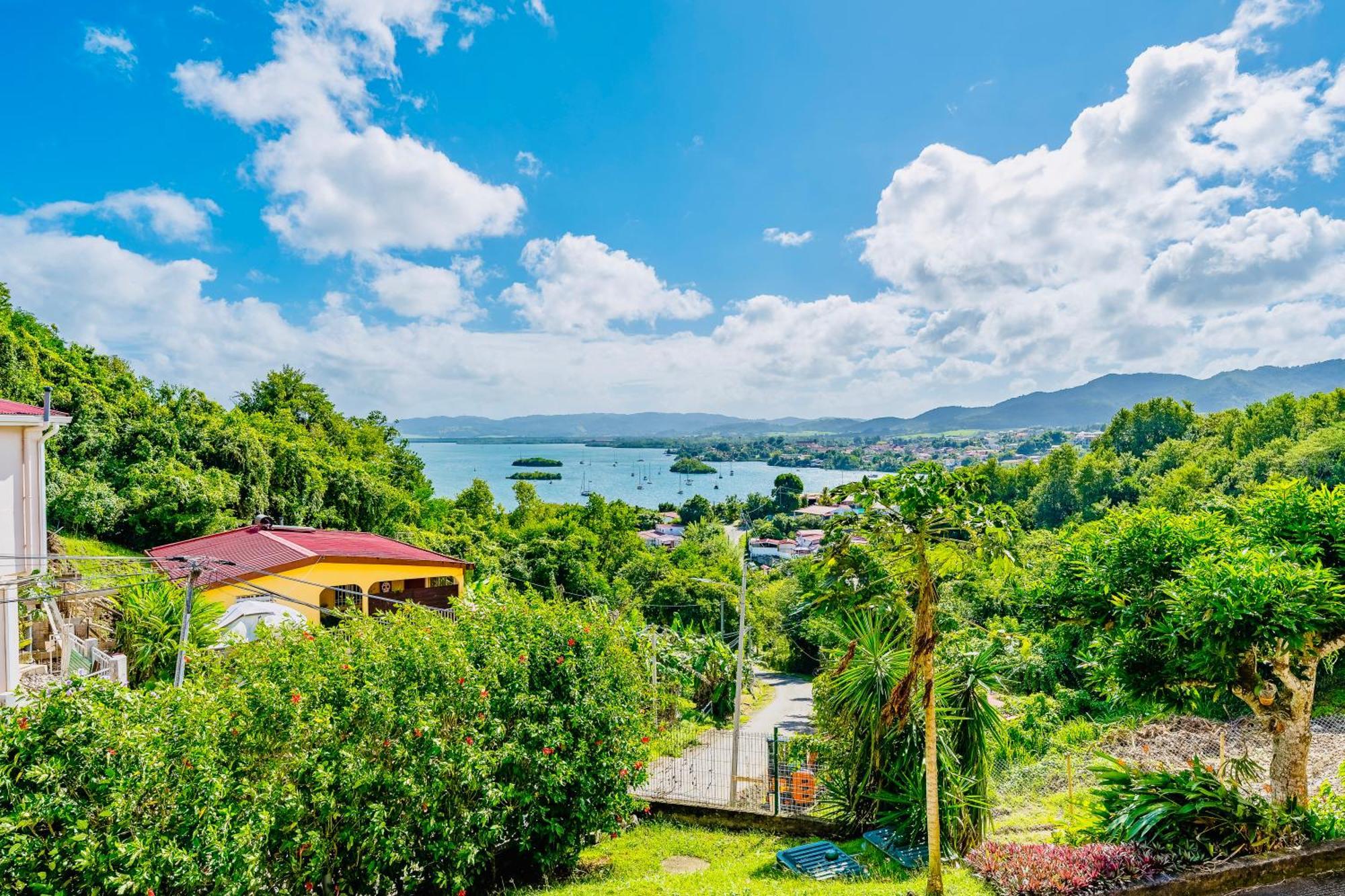 Maison Yole Bleue - Vue Sur Les Trois Ilets 外观 照片
